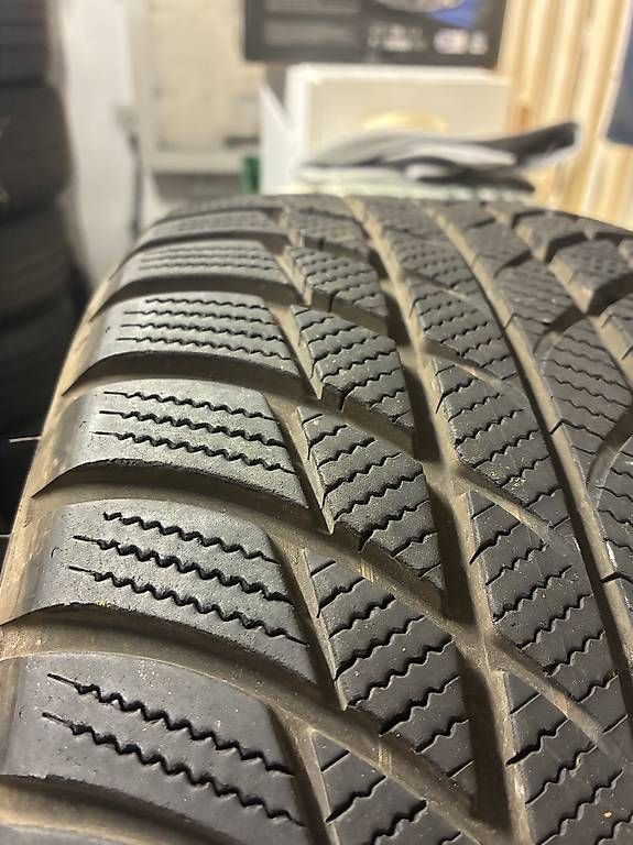 Sonstiges Schreiben & Zeichnen: Winterreifen Bridgestone 225 45 18 – Gebraucht aus Neuenhof von Gt5.Performance_ 3