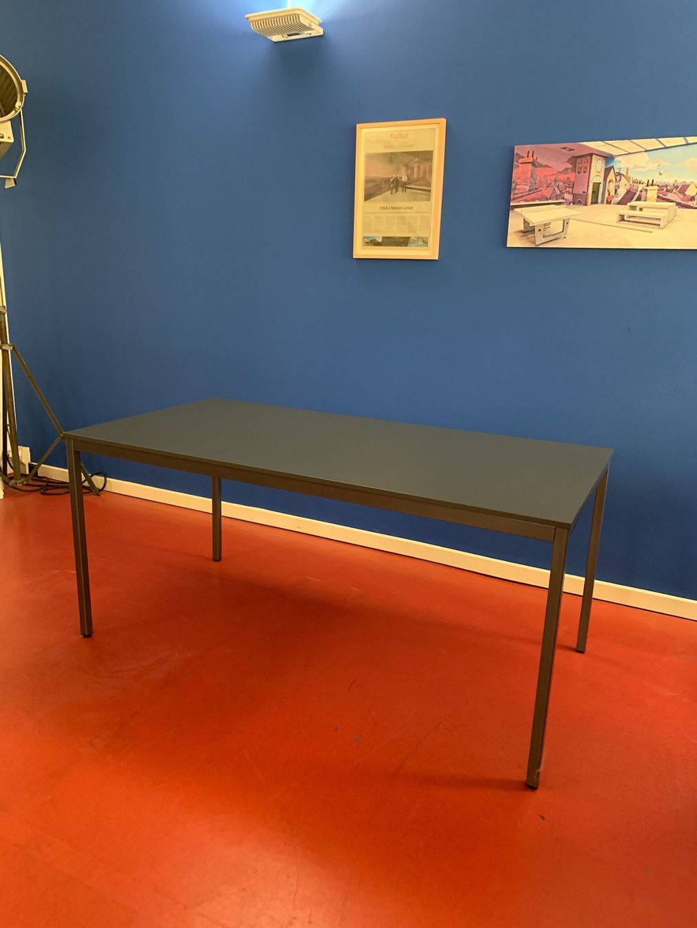 Schreibtische: Tisch für Büro oder Atelier – Gebraucht aus Zürich von cluethi 1