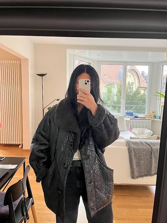 Vestes: Vintage leather jacket oversized  – D'occasion à Zürich par mai_bwh6