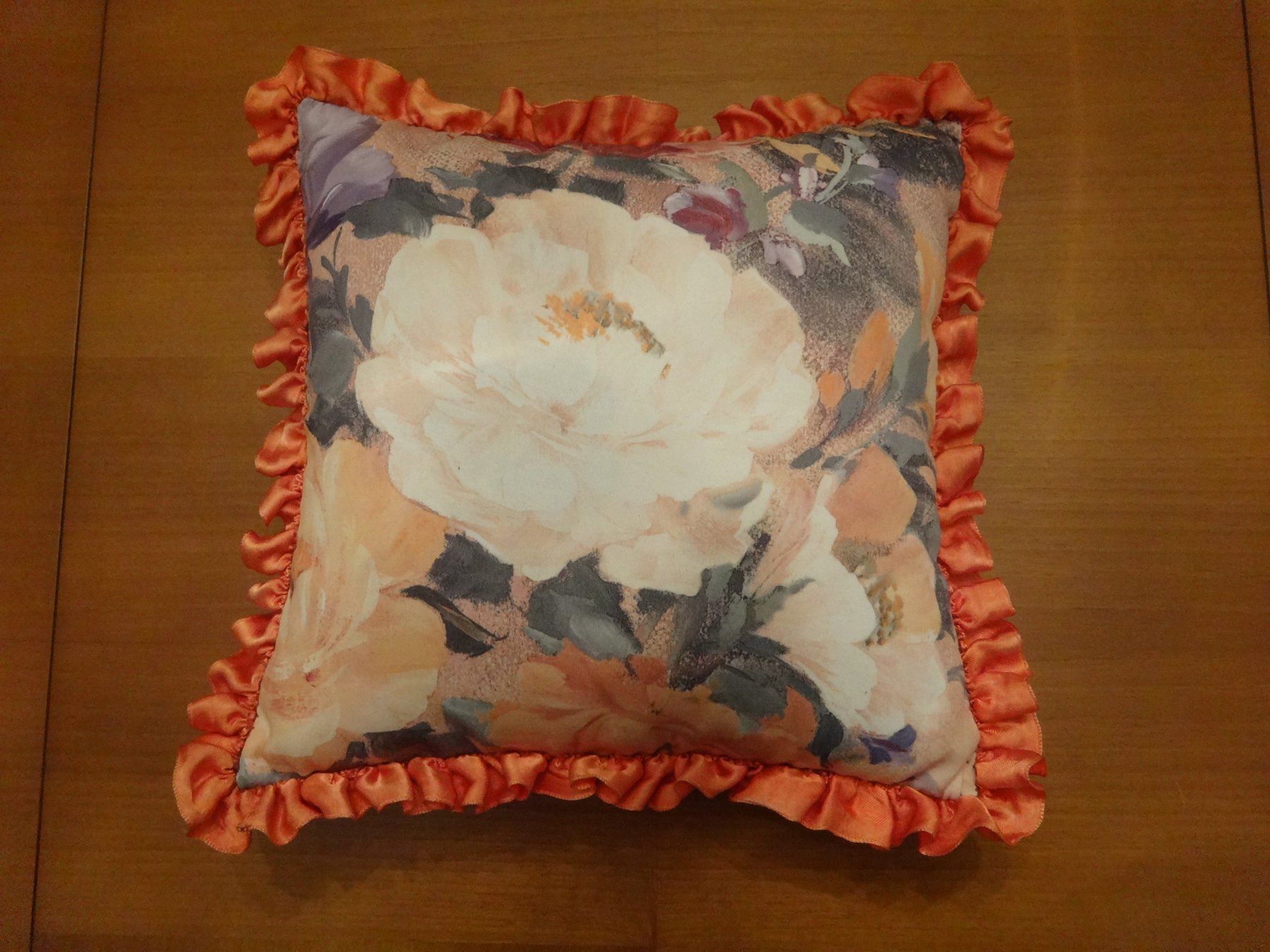 Kissen: Petit coussin - Pièce unique ! – Neu und originalverpackt aus Biel/Bienne von milamila02