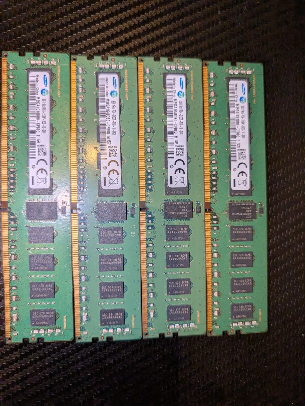 Samsung Memoria / RAM: 32GB RAM RDIMM für Server / Workstation – Usato da Regensdorf venduto da alapilio