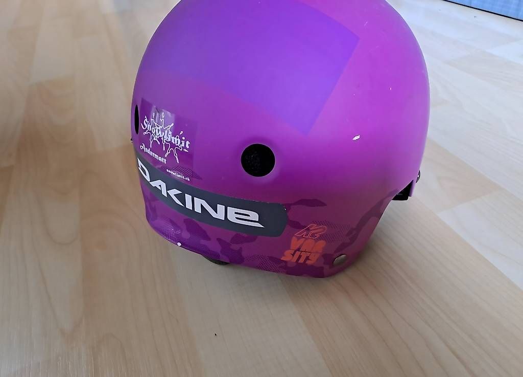 Caschi: Velohelm – Usato da Bürglen UR venduto da alesia1 2