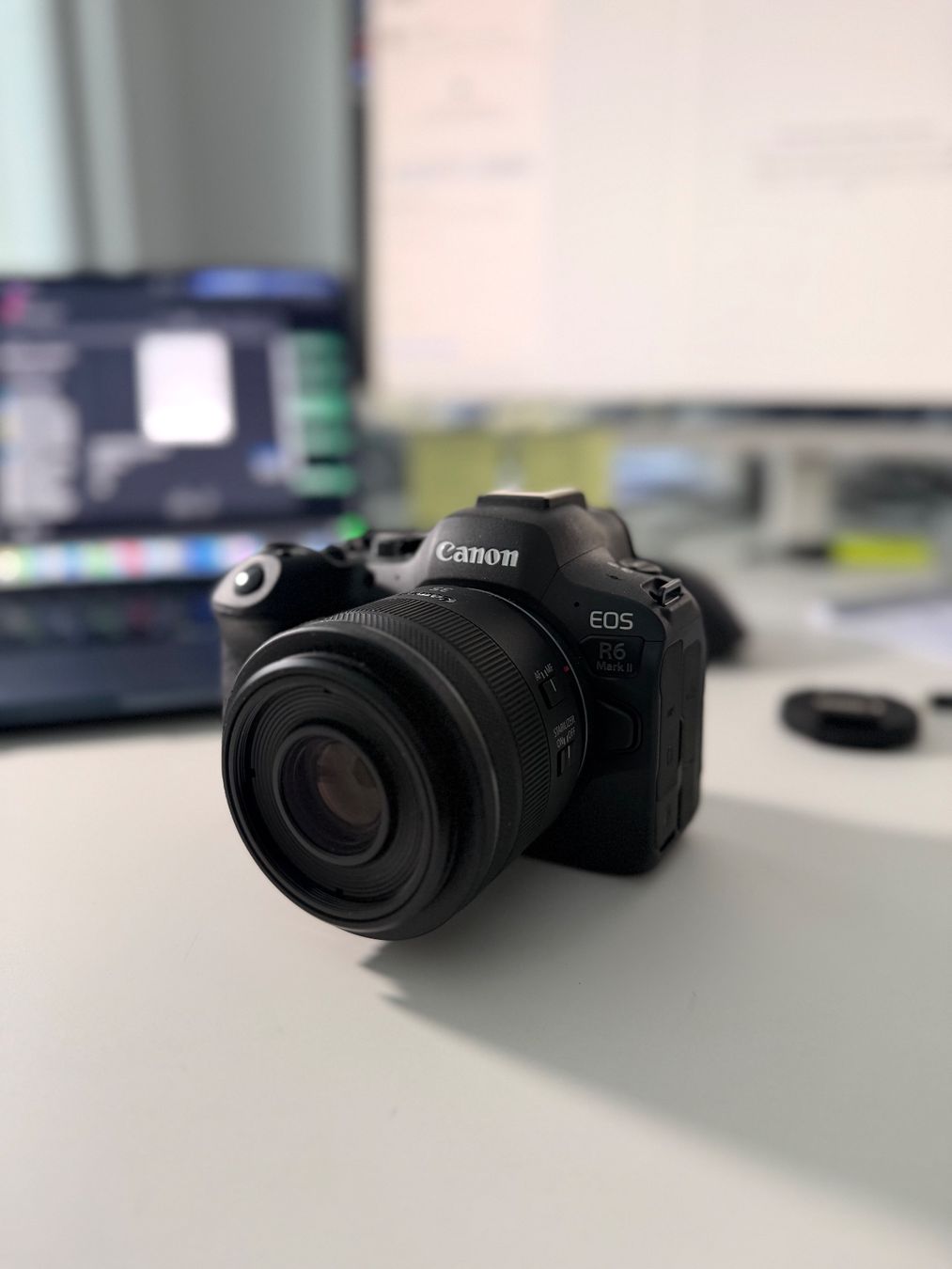 Canon Fotocamera: Canon EOS R6 Mark II + RF35MM – Nuovo e nell'imballaggio originale da Emmenbrücke venduto da L.G62