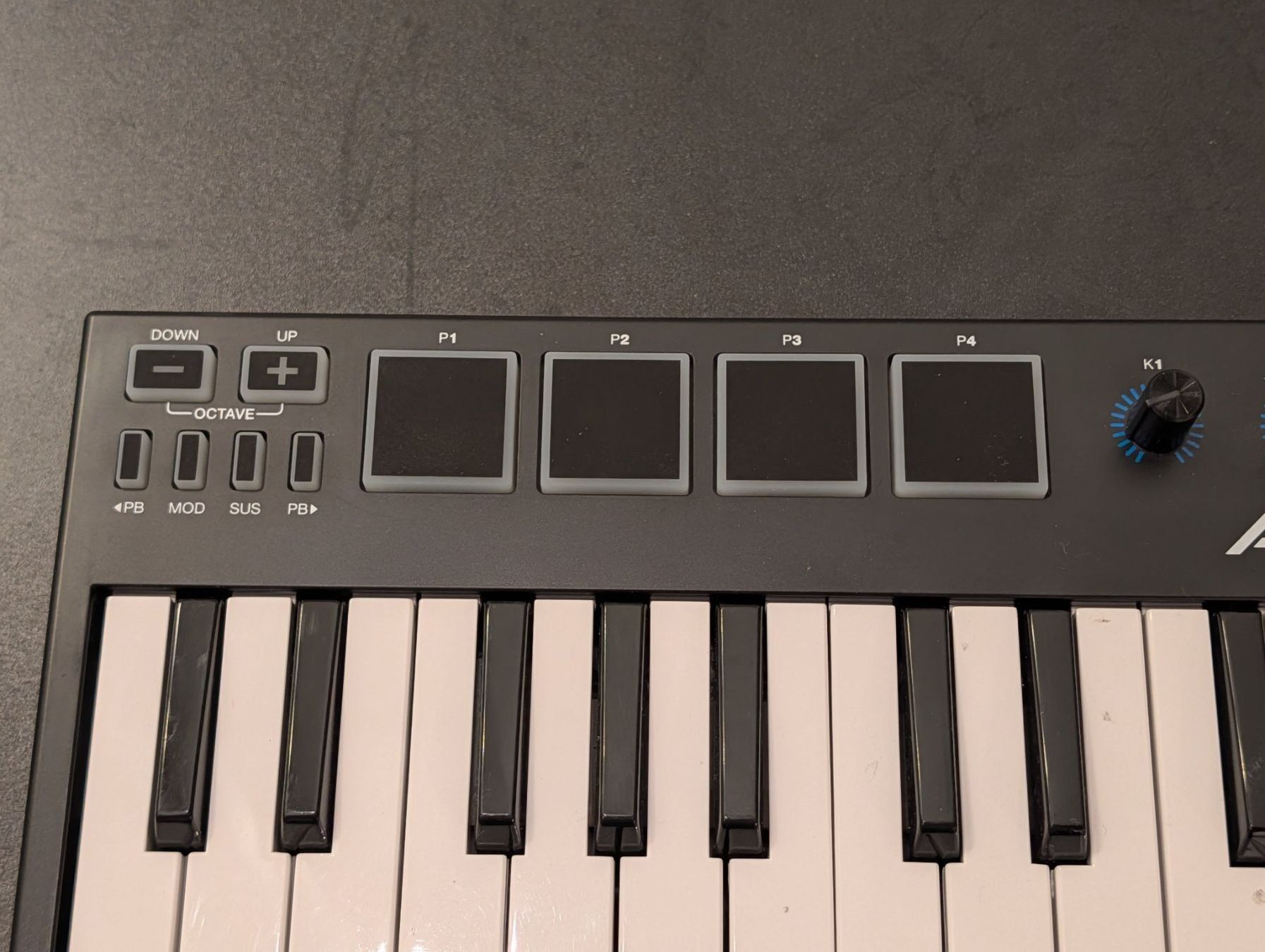 Claviers: Alesis V Mini Keyboard – D'occasion à Cudrefin par kalikura 2