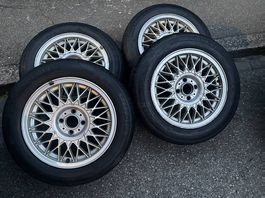 Originale BMW E30 15" ET41 Felgen