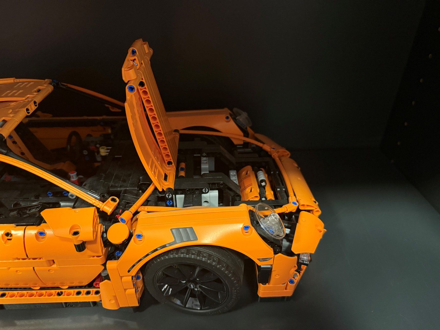 Lego Kit di costruzioni: LEGO Technic 42056 Porsche 911 GT3 RS – Usato da Chiggiogna venduto da TheLegend88 5