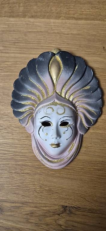 Maschere: Porzellan Maske  – Usato da Goldswil venduto da Sandra7319