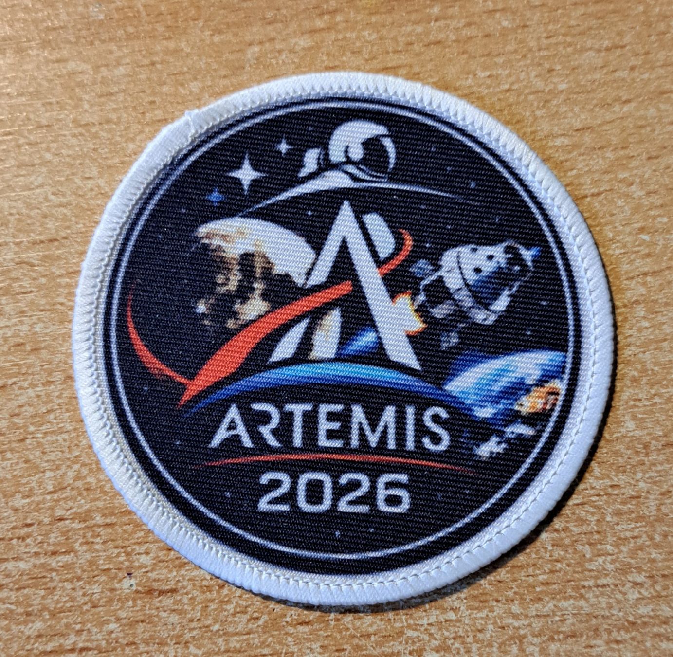 Placchette & Badge: Patch Artemis 2026 - 75mm – Nuovo (secondo la descrizione) da Cernier venduto da Poussetofiol