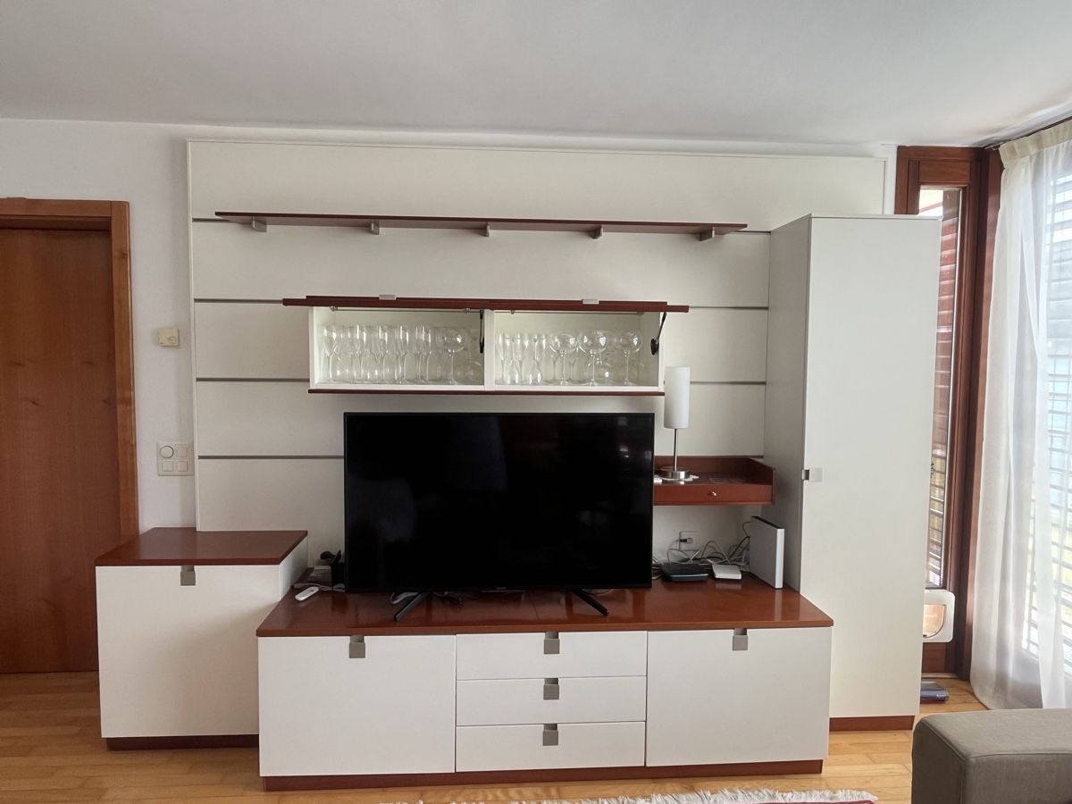TV Möbel: Parete Mobile TV – Gebraucht aus Caslano von sasof 1
