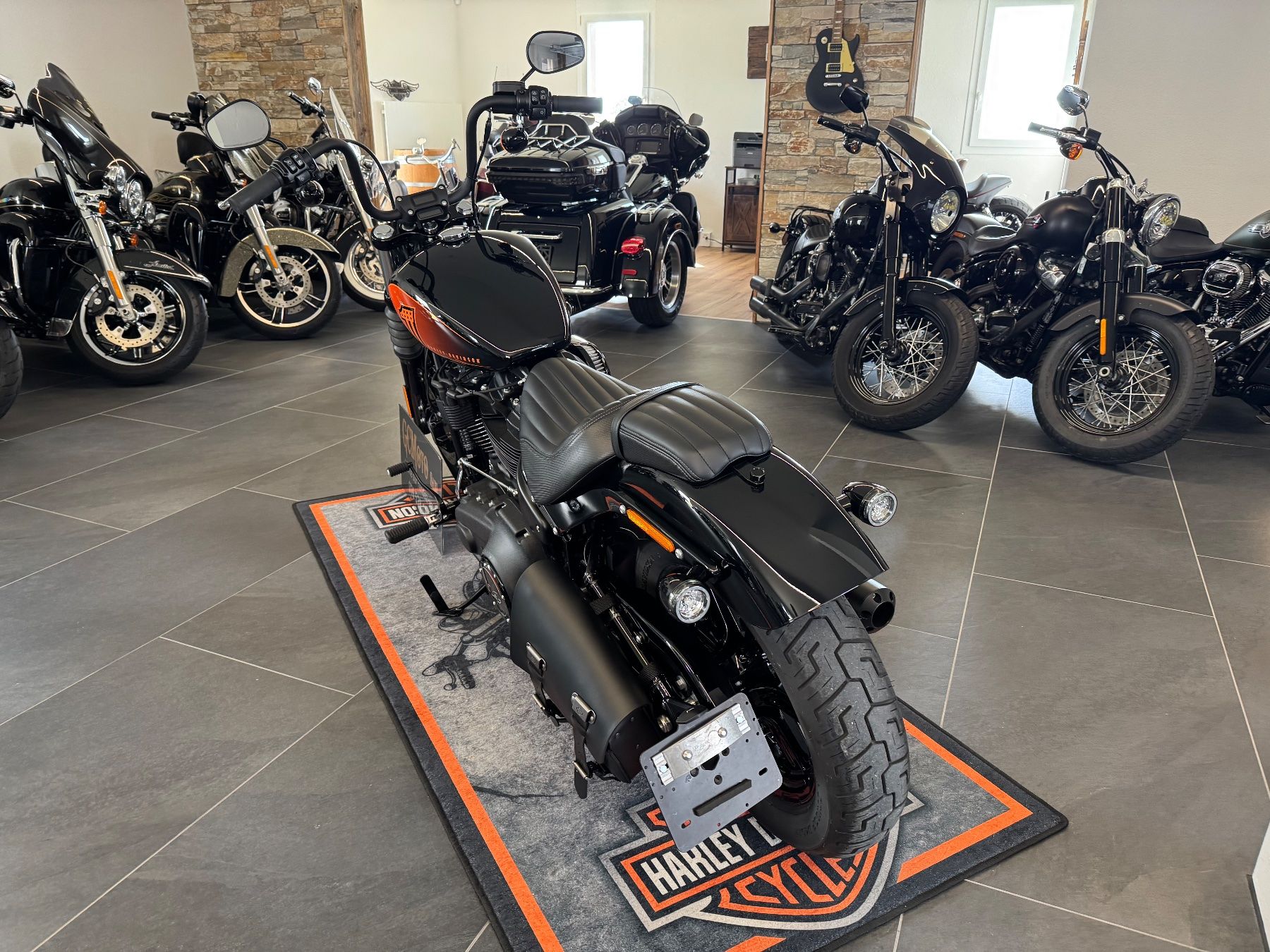 Harley-Davidson Chopper: Harley Davidson Softail 115 Street Bob LEASING POSSIBLE – Usato da Echallens venduto da HD90 7