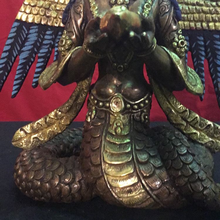 Naga Kanya Statue Kaufen auf Ricardo