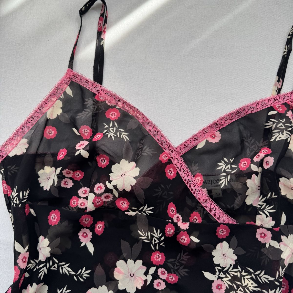 Tops: Süsses Blumen Top Gr.M – Gebraucht aus Oberwil BL von olibbg 2