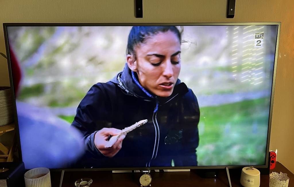 Televisori: Philips 65 4K Ambilight Smart TV  – Usato da Lausanne venduto da dia_xs9l 1