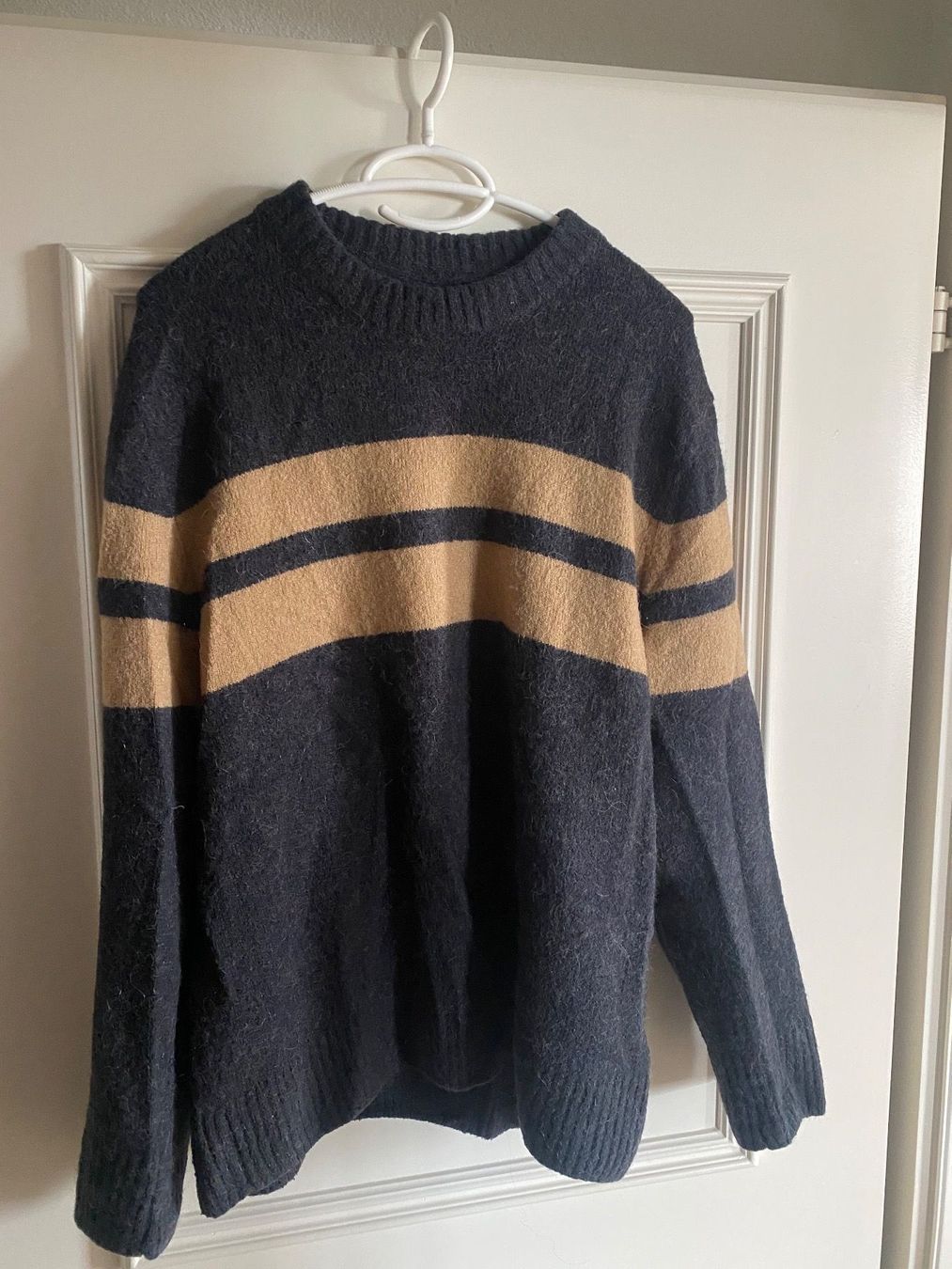 H&M Pullover & Sweatshirts: Pullover Gr. L – Neu (gemäss Beschreibung) aus Zürich von SunnySeller