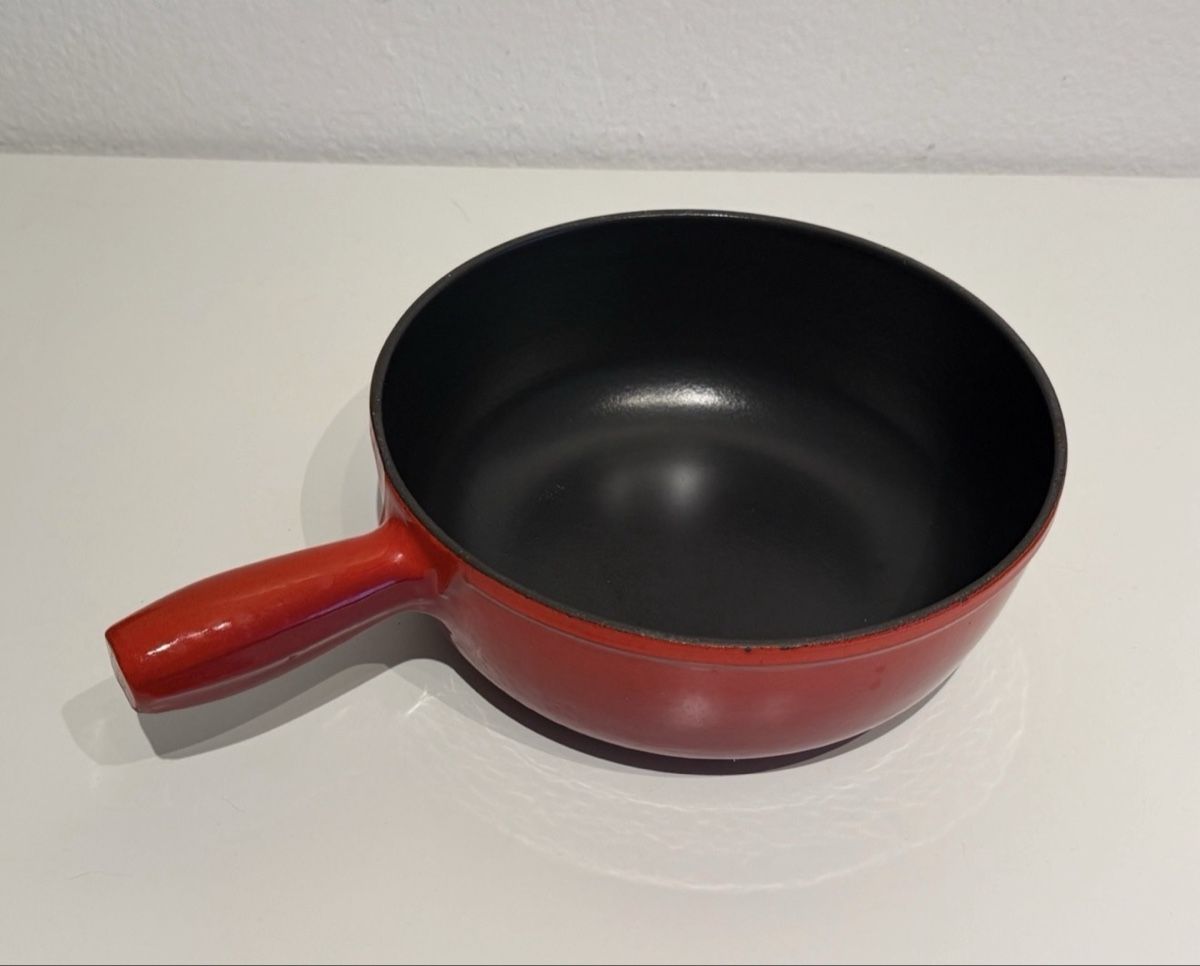 Pentole: Fondue Caquelon Gusseisen – Nuovo (secondo la descrizione) da Gerlafingen venduto da sternrose