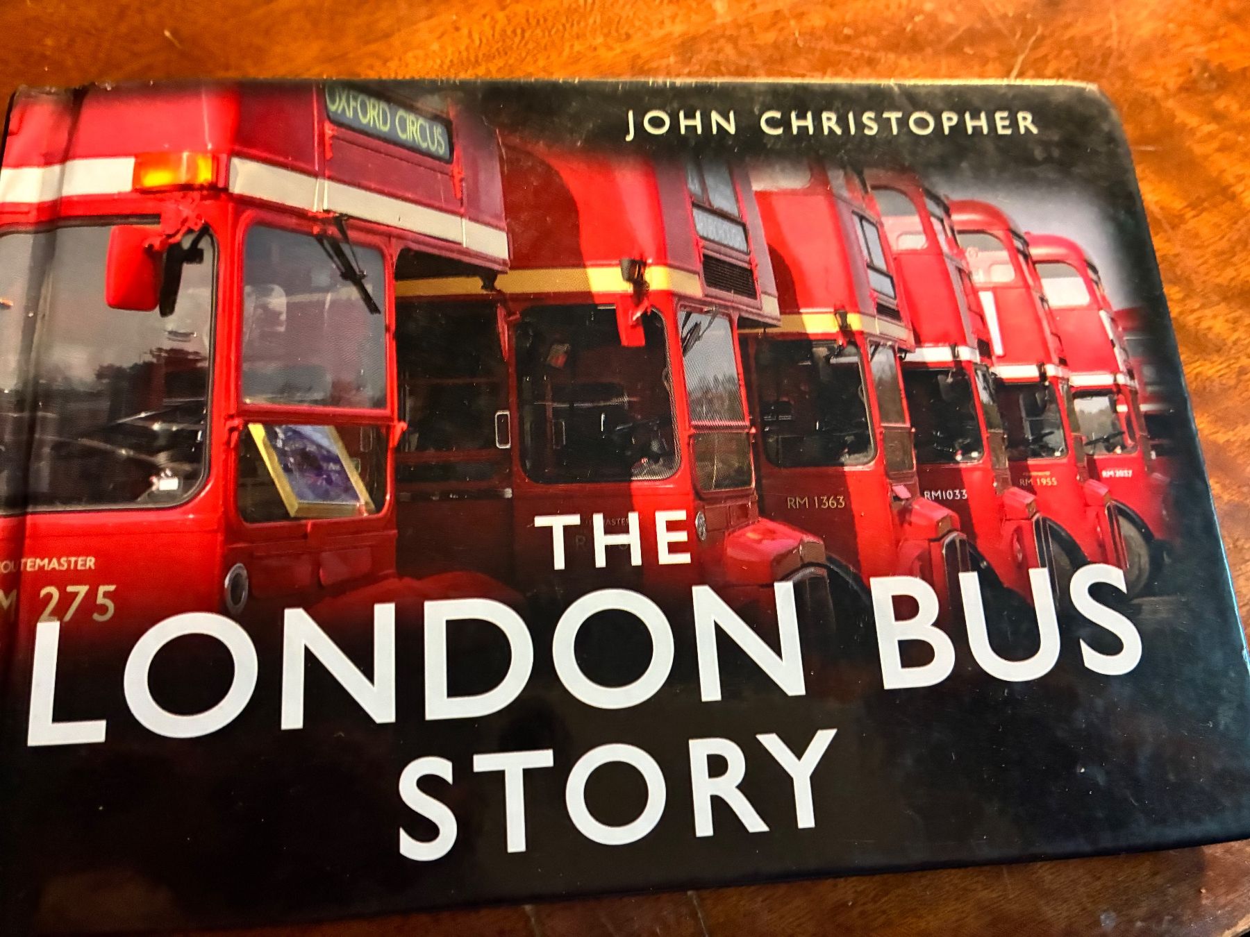 Libri: Livre sur Bus London – Usato da Paudex venduto da micinque