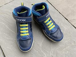 Geox Respira Kinderschuhe Grösse 34, Blinkschuhe (on/off)