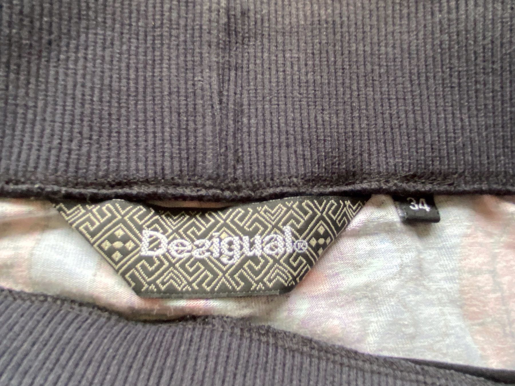 Desigual Gonne: DESIGUAL Röckli Gr. 34 – Nuovo (secondo la descrizione) da Winterthur venduto da Sauter3000 2