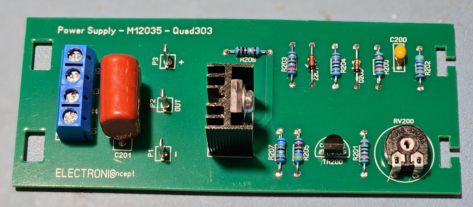 Quad Amplificatori: Power Supply for QUAD 303 – Nuovo e nell'imballaggio originale da St-Cierges venduto da Pestol