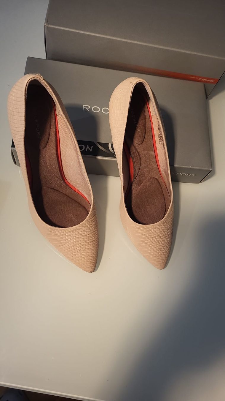 Scarpe da donna: Rockport Talon Total Motion nude, taille 39 – Usato da Vevey venduto da Manatee29 1