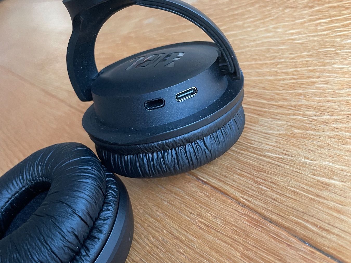 JBL Cuffie: JBL Bluetooth-Kopfhörer – Nuovo (secondo la descrizione) da Zürich venduto da mav_ptv5 2