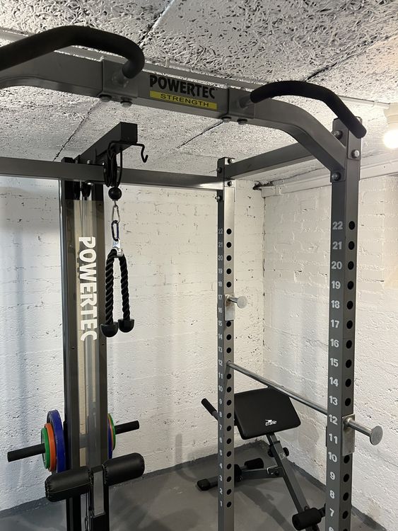 Home Gym Power Rack System mit Lat Tower option und Zubehör (Gebraucht ...