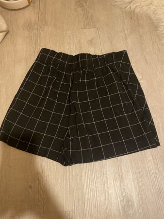 Skort