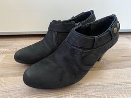 Schwarze Leder-Stiefeletten von Bâta Gr.38