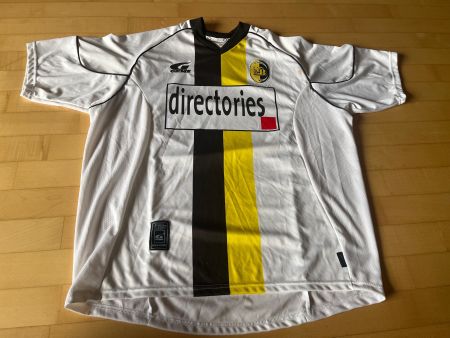 BSC Young Boys YB Vintage Trikot 2003/04 sehr rar signiert