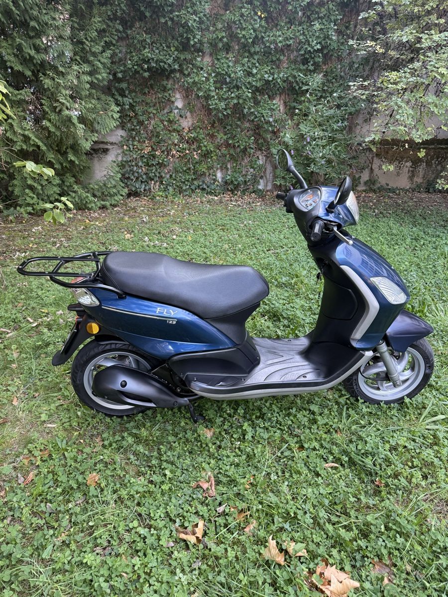 Piaggio Scooter: PIAGGIO FLY 125 CC – Nuovo (secondo la descrizione) da Winterthur venduto da Fabio_46 7