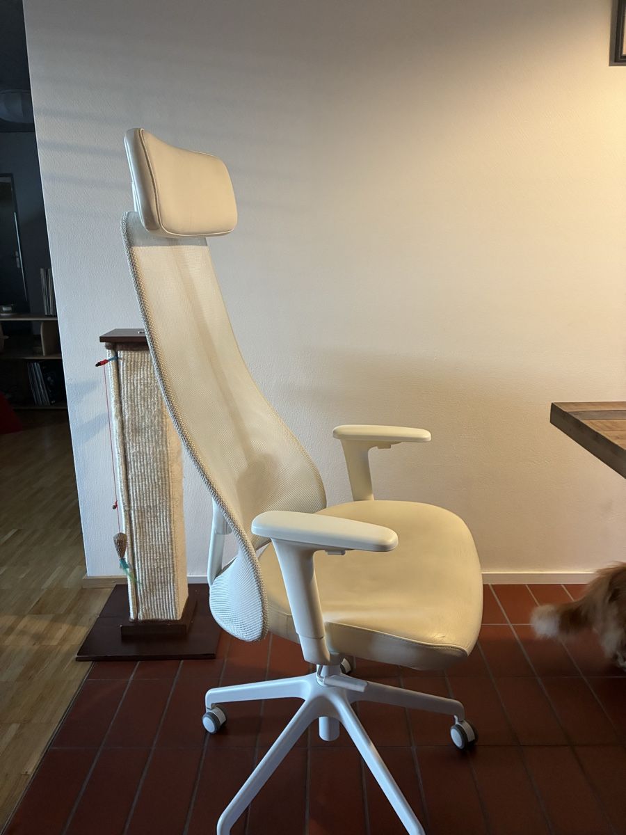 Ikea Sedie: Ergonomischer Bürostuhl in Weiss – Usato da Dübendorf venduto da bol_wv95