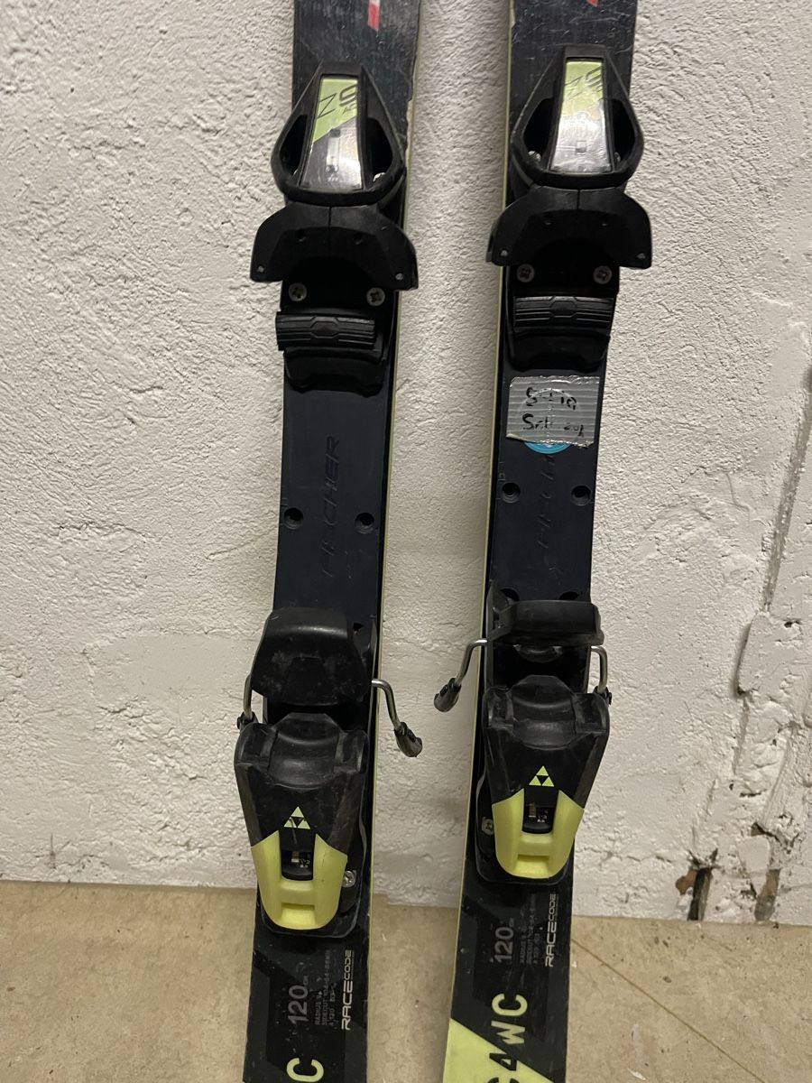 Fischer Skis: Fischer RC4 WC 120cm – Gebraucht aus Murten von Ski-Outlet 2