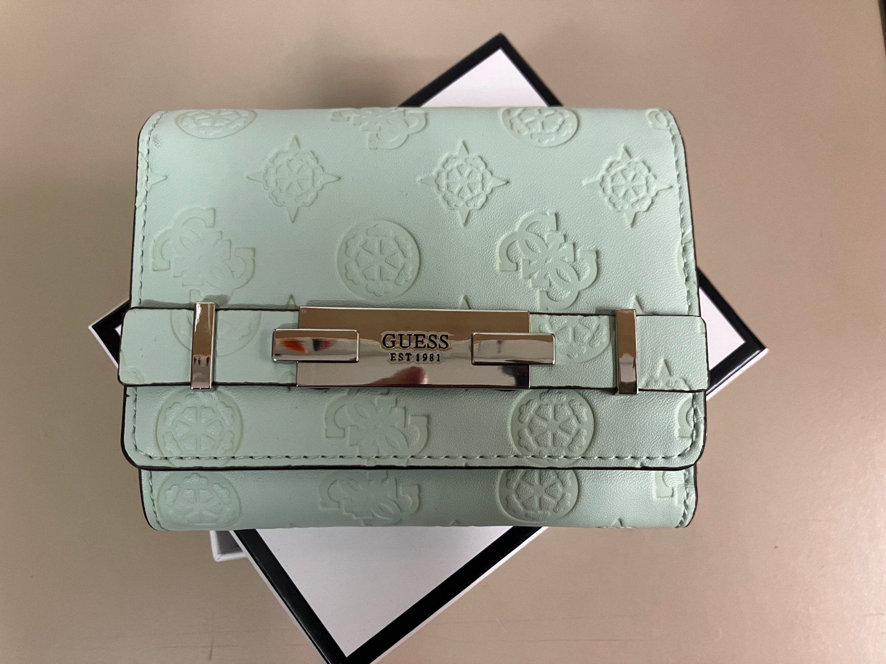 Guess Portamonete: Portemonnaie, Guess – Nuovo (secondo la descrizione) da Riedholz venduto da mastercom 1