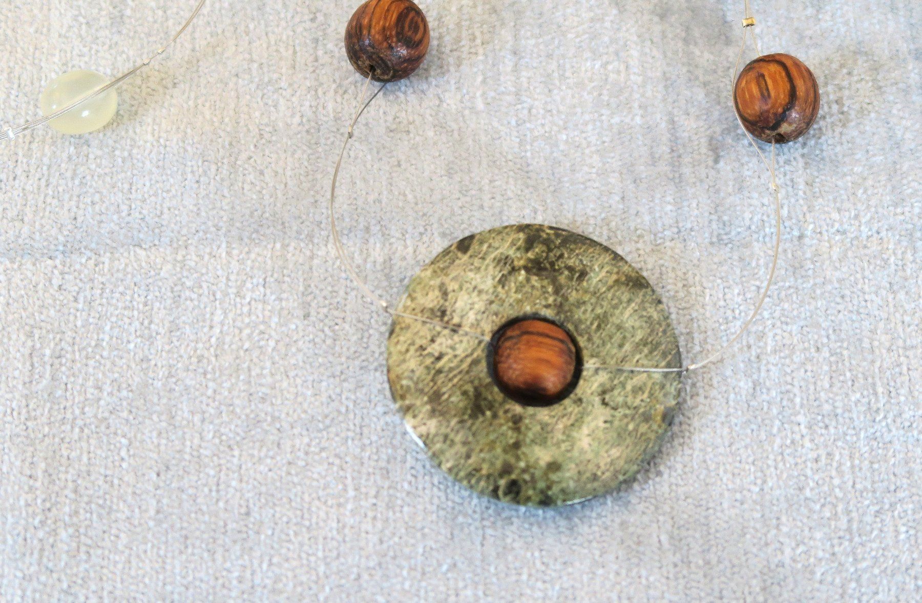 Catenine: Kette mit Naturstein/Holz – Nuovo (secondo la descrizione) da Brittnau venduto da marlenestone 3