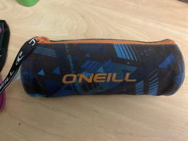 O'Neill Mäppli/Etui gebraucht, ideales Schul-Accessoire!