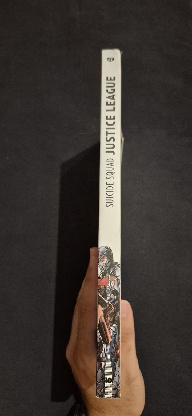 Fumetti: JUSTICE LEAGUE VS SUICIDE SQUAD DC COMICS BD RÉCIT COMPLET  – Usato da Grand-Lancy venduto da luc111 2