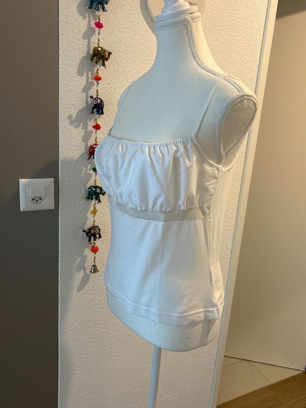 Top: Top mit Trägern weiss von Chaloc Gr. 42 – Usato da Brunnen venduto da Nala2929 4