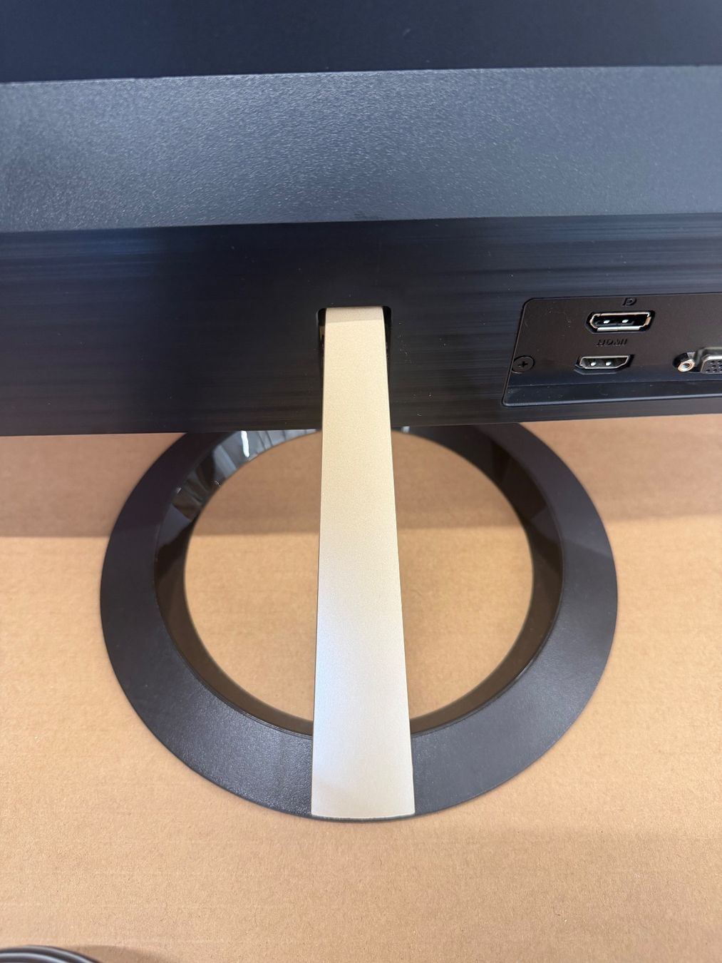 Asus Monitore: ASUS VZ249Q 23.8" Monitor – Gebraucht aus Dietlikon von ComdatAG 6