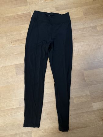 Schwarze Oysho Leggings, Gr. L - ideal für den Winter!