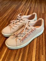 GLO Sneakers - 40