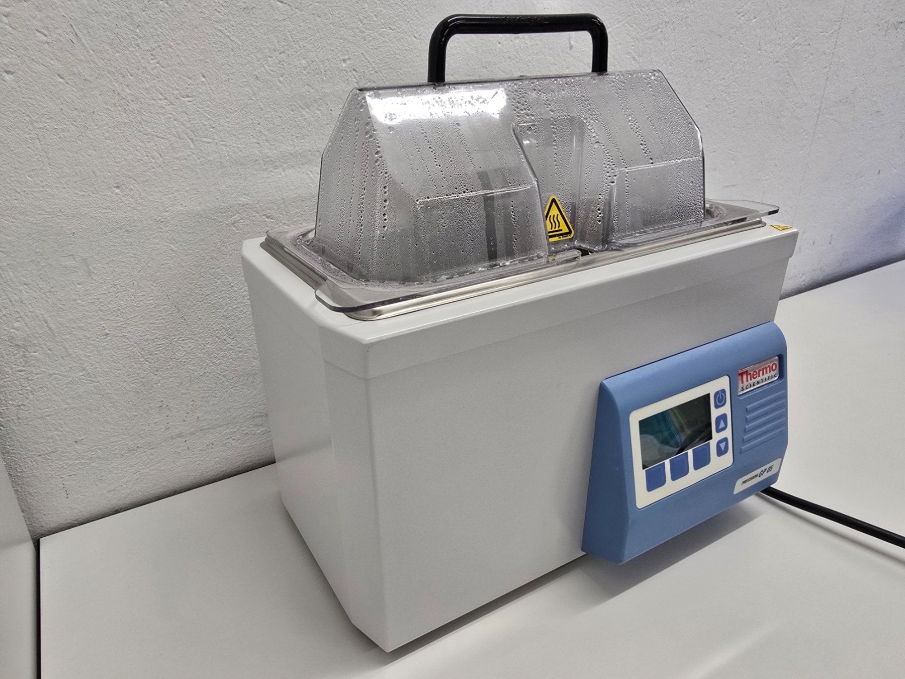 Accessori da laboratorio: Thermo Scientific 5 Liter Wasserbad GP 05 – Usato da Niederdorf venduto da LeptonAG_Labor 2