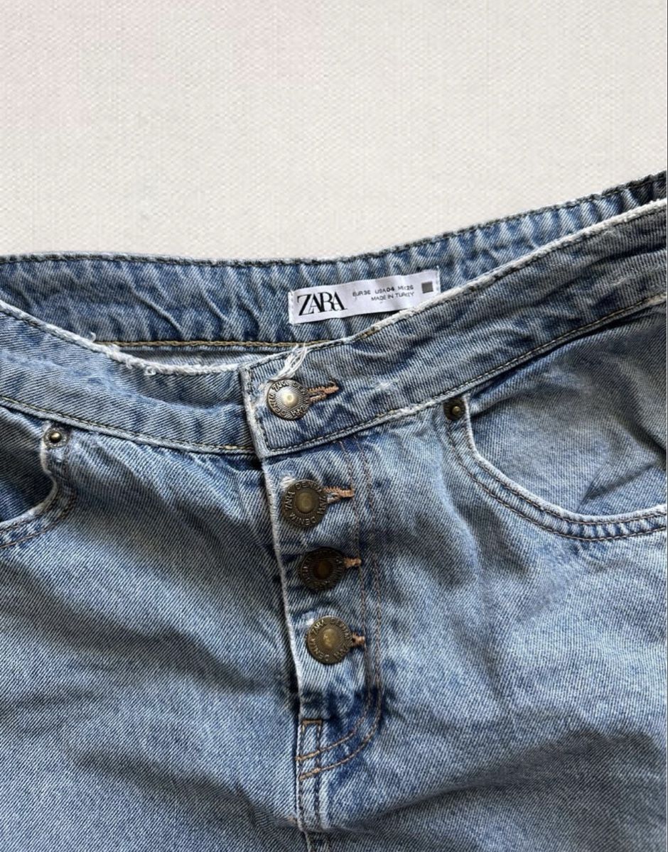 Zara Jeans: Jeans ZARA hellblau Grösse S – Neuf (Voir description) à Wohlen AG par jes_9c79 2