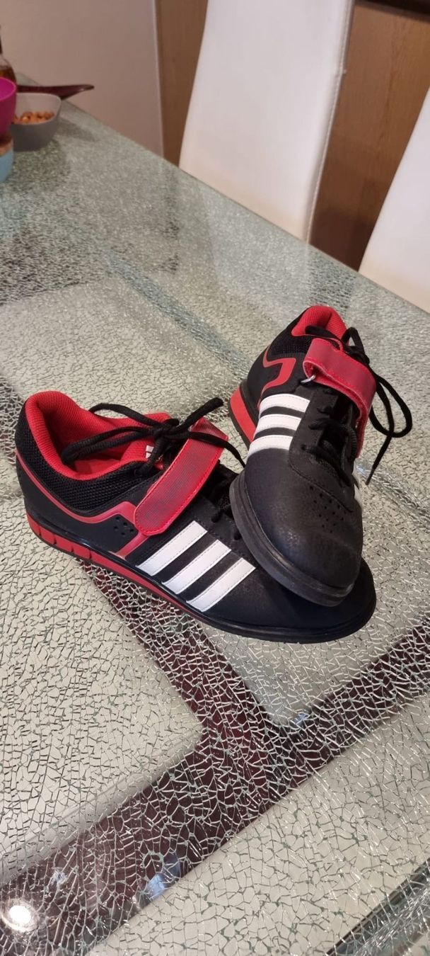 Adidas Chaussures hommes: Adidas 43 1/3 – D'occasion à Luzern par Reni025 2