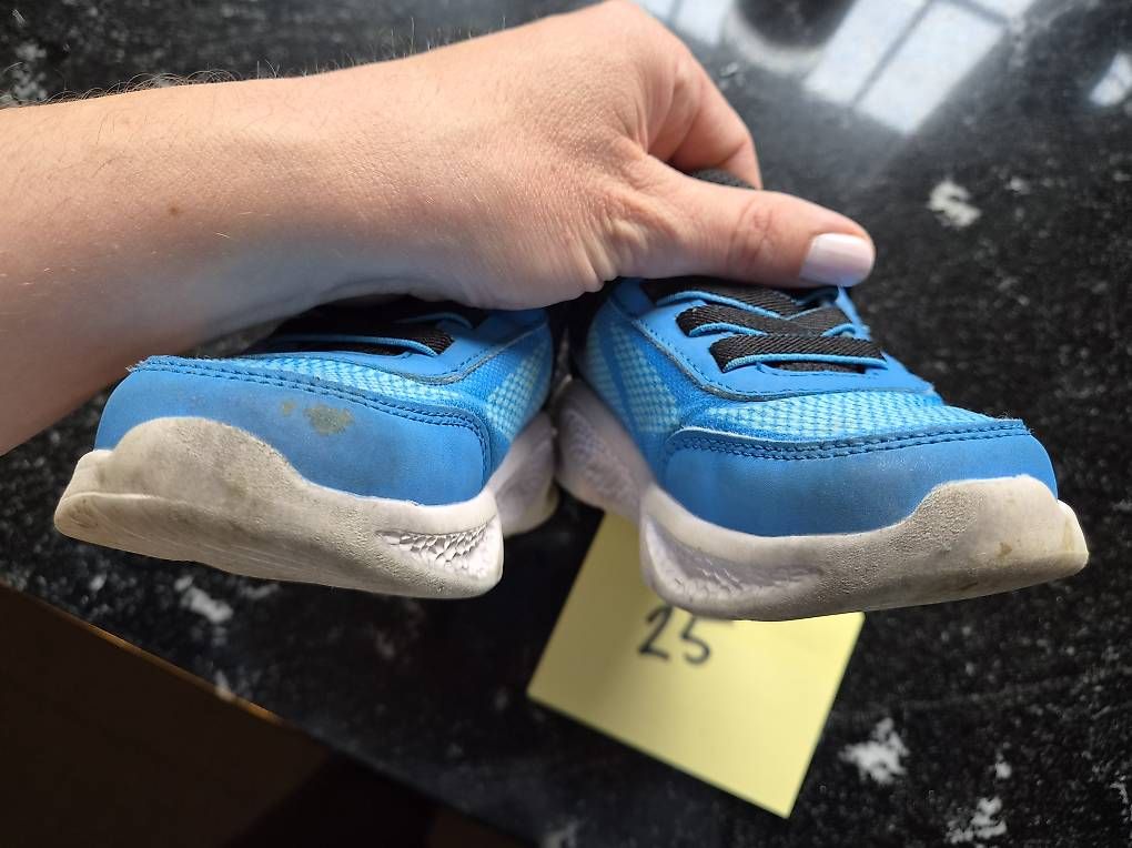 Skechers Scarpe per ragazzi: Skechers Sneaker 25 – Usato da Seeberg venduto da Zauberfee95 3