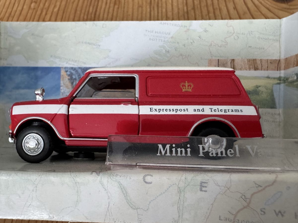 Modellautos: Mini Panel Van, Cararama 1/43, Expresspost, Top Zustand! – Neu und originalverpackt aus Ibach von jansim 2