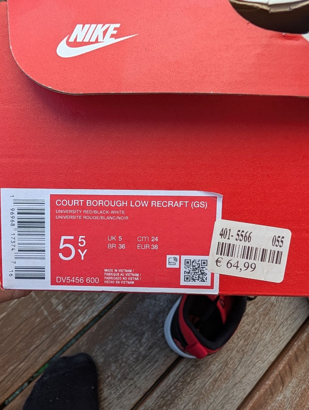 Nike Schuhe für Jungen: Nike Kinder Schuhe Grösse 38 – Gebraucht aus Kölliken von Rkarrer 4