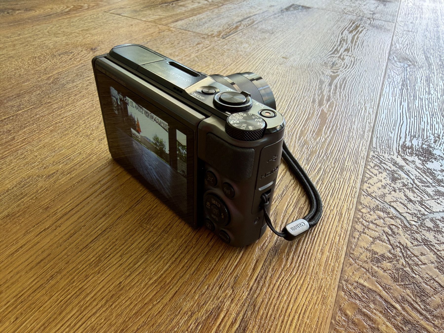 Canon Fotocamera: Digitalkamera Canon PowerShot SX 730 HS – Usato da Aesch BL venduto da pink86 2