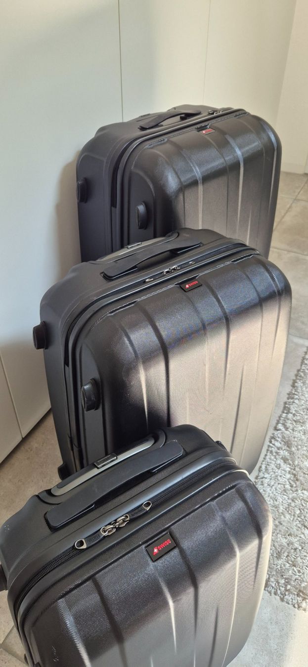 Valises de voyage: 3er Set Koffer SWISS – D'occasion à Reinach AG par Ugrendi 1