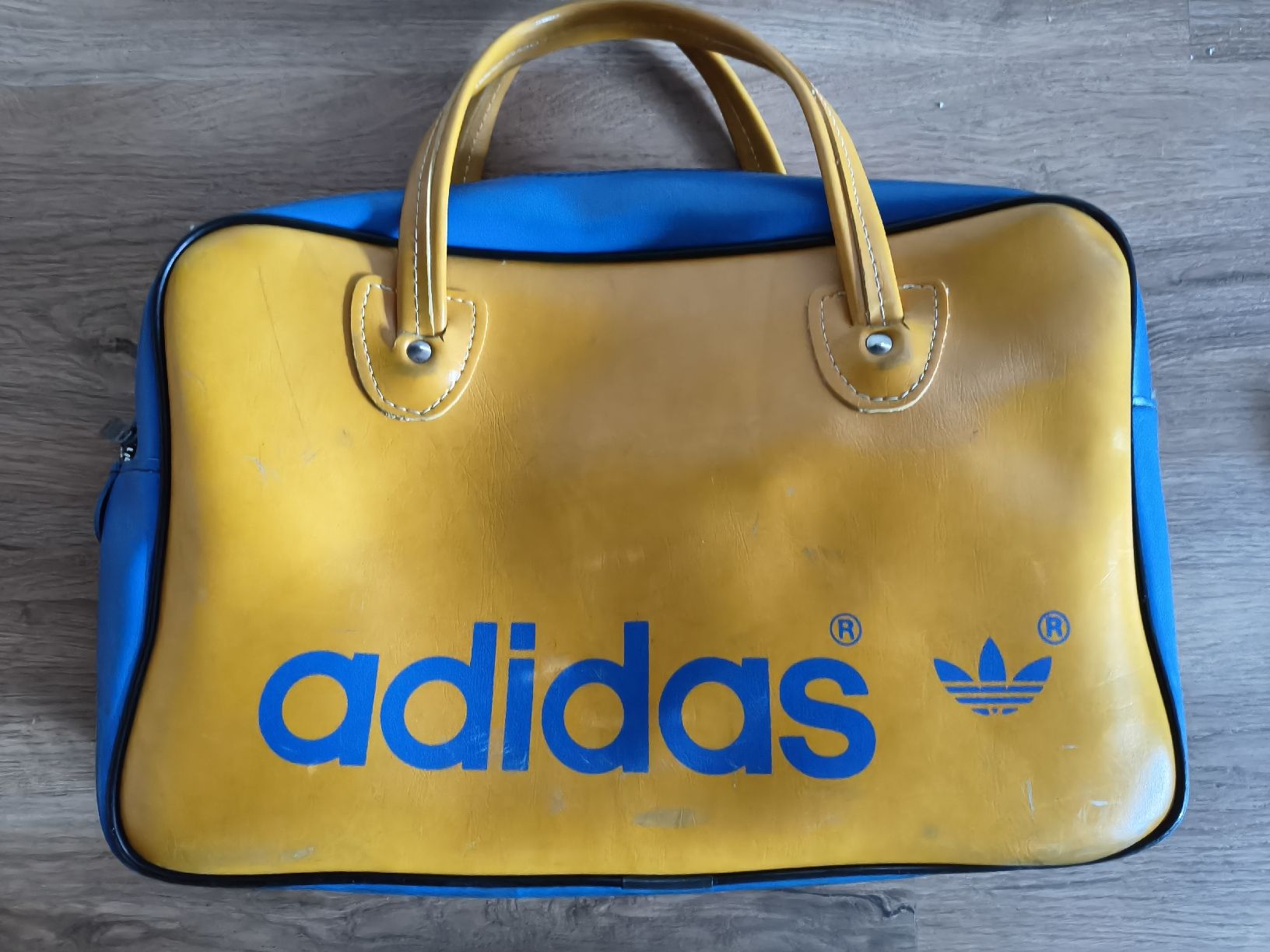 Adidas Sacs: Sporttasche Adidas – D'occasion à Stansstad par Falcon-Crest 3