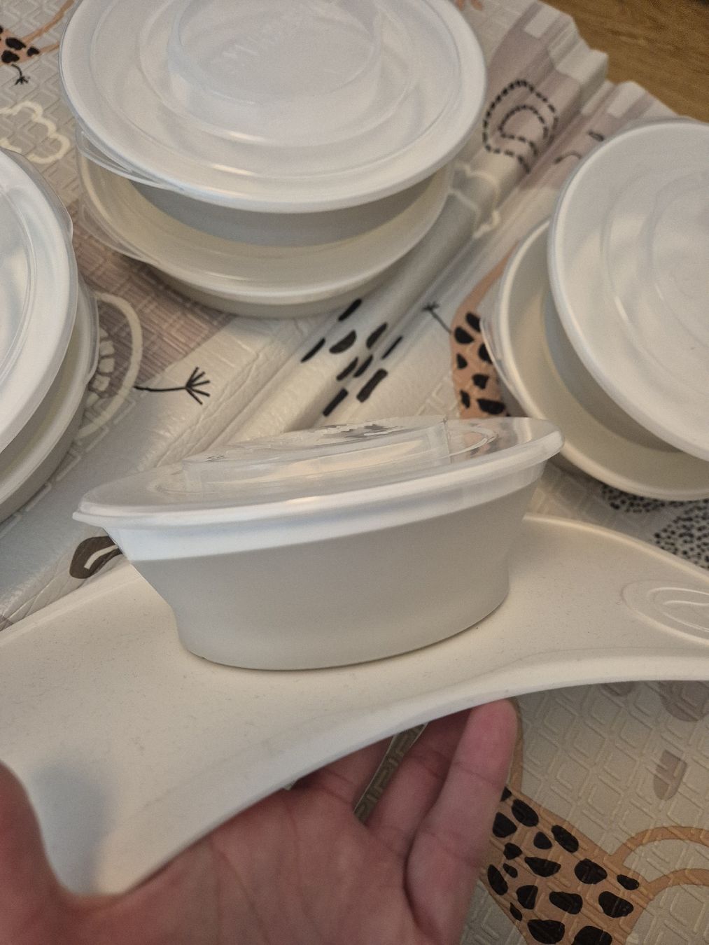 Piatti: Twistshake Kindergeschirr Teller & Deckel mit Matte NEU – Nuovo e nell'imballaggio originale da Staad SG venduto da cin_zqd2 2